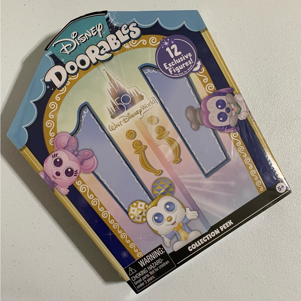 Disney Doorables 50th Anniversary 12 Exclusive Figures Collector Pack-New - Picture 3 of 8